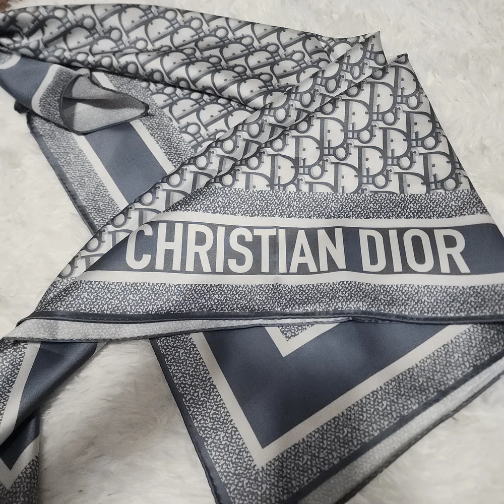Dior elegant 100%